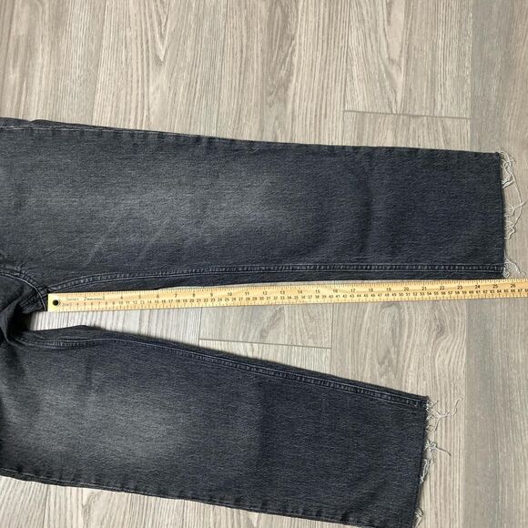 New With Tags GAP Cheeky Straight High Rise Jeans Raw Hem Washed Black Size 29 - Picture 5 of 8